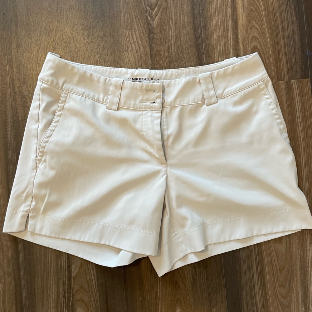 Nike pro golf shorts khaki size 6
